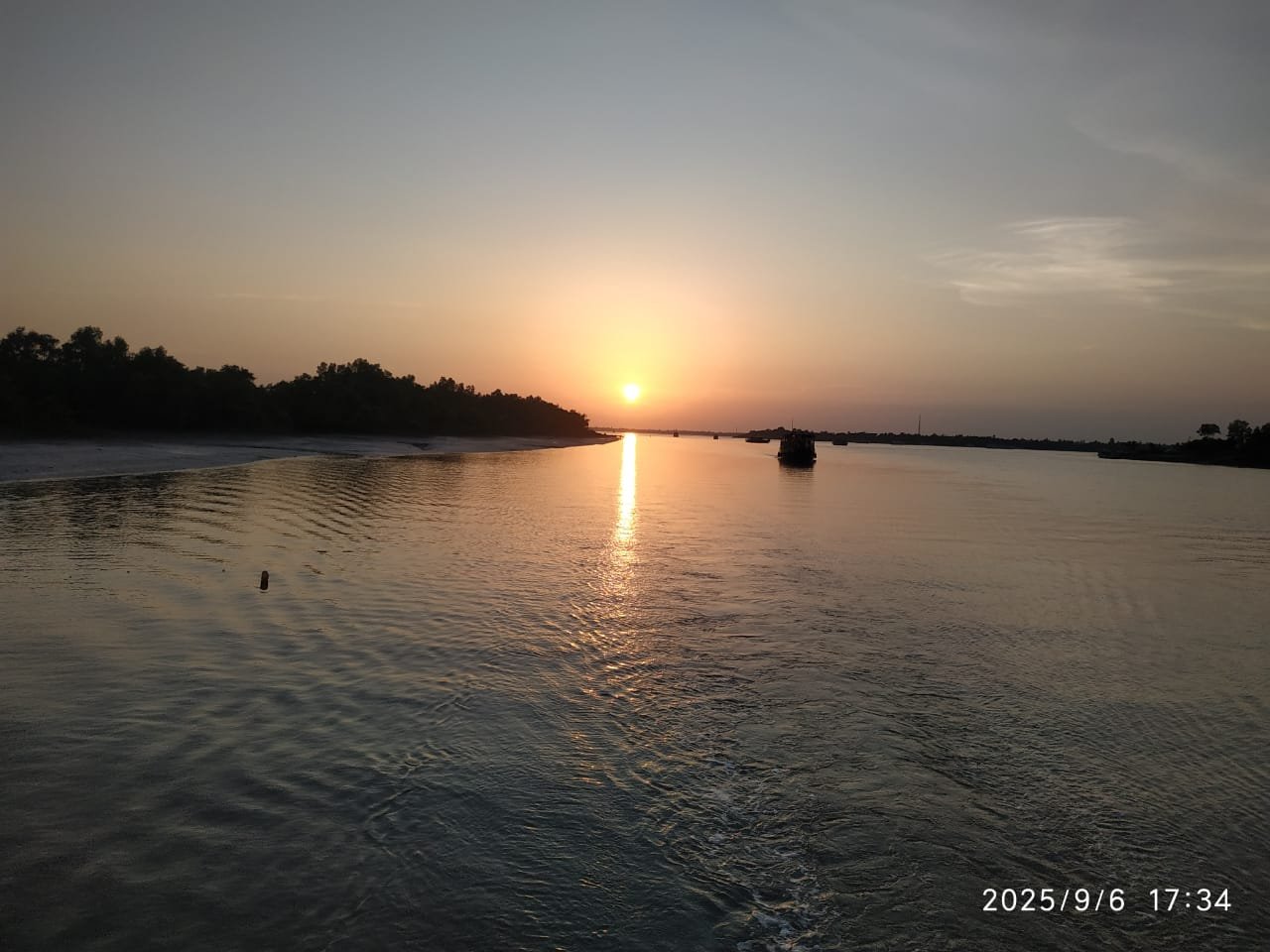 The Enchanting Beauty of Sundarban During Monsoon Season